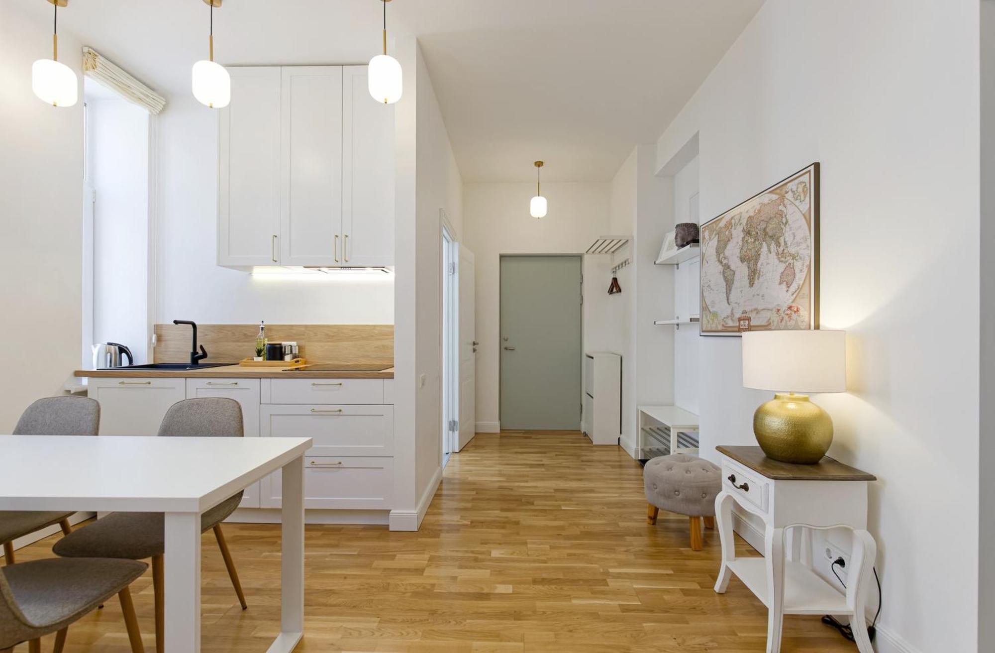 Lux Getaway Very Apartment